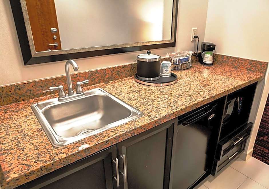 Hampton Inn By Hilton And Suites Tulsa Hills