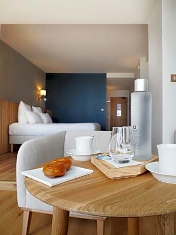 Double Room with Patio and Sea View