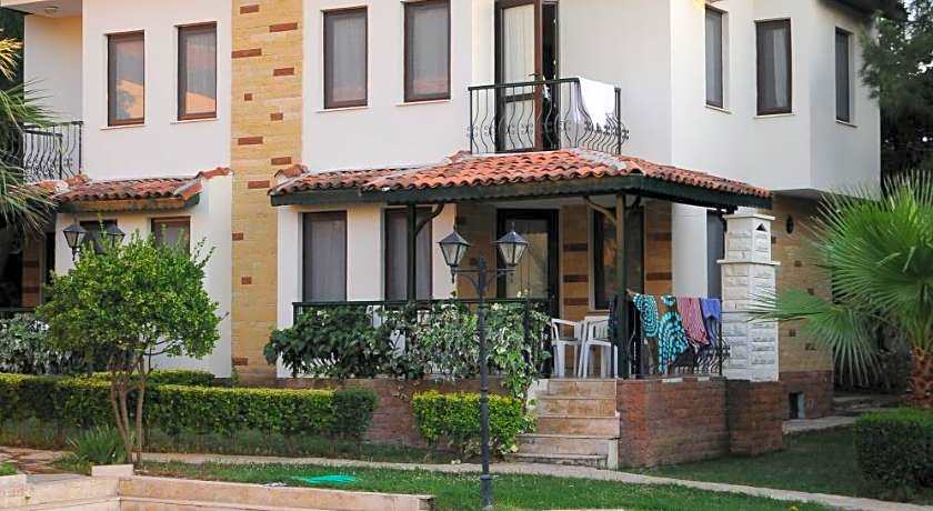 Monta Verde Hotel & Villas
