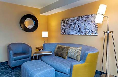 One-Bedroom King Suite with Sofa Bed