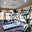 Holiday Inn Express Hotel & Suites Youngstown North-Warren/Niles By IHG
