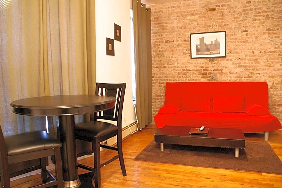 Off SoHo Suites Hotel