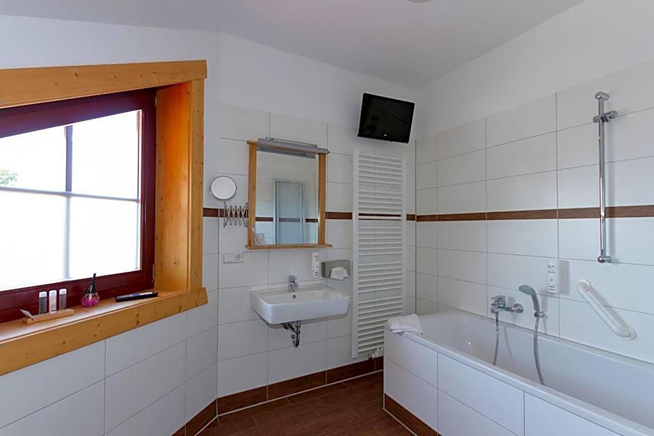 Hotel & Restaurant Wilder Eber