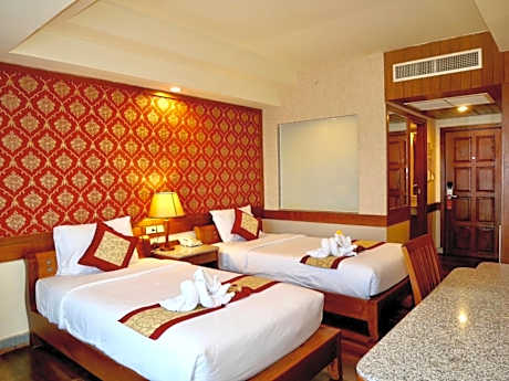 Deluxe Twin Room