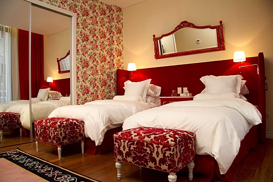 Tango de Mayo Hotel