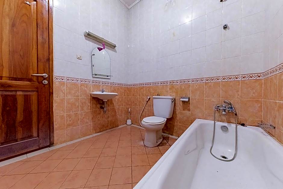 RedDoorz Plus @ Wisma Kenanga Sukabumi