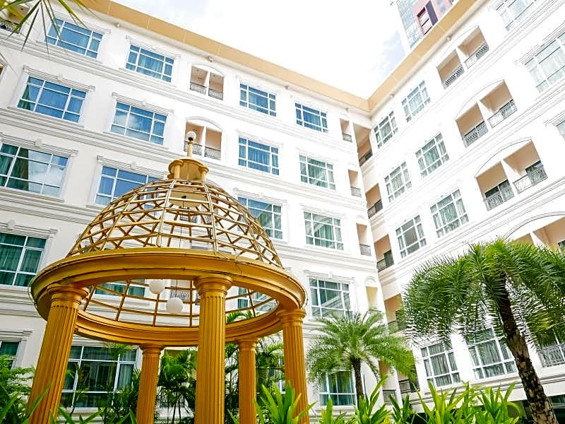 Hope Land Hotel  Sukhumvit 46/1