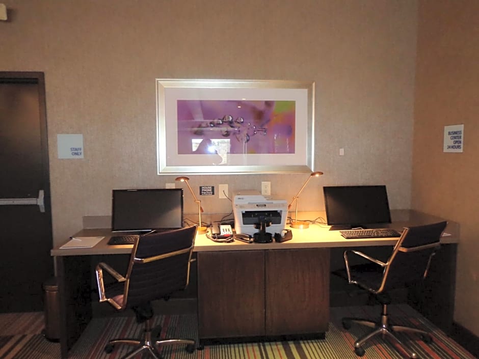 Holiday Inn Express Frisco Legacy Park Area By IHG