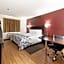 Red Roof Inn Auburn