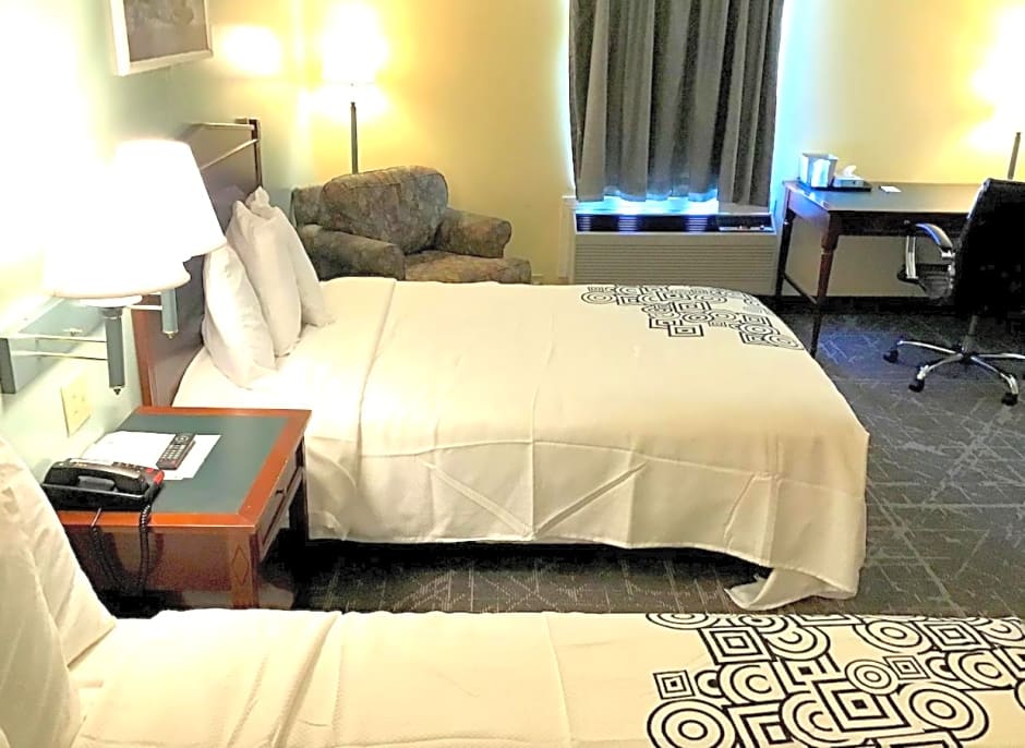 Knights Inn & Suites Dublin