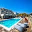 Cavos Bay Hotel & Studios