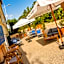 Unique Hôtel Résidence & Spa