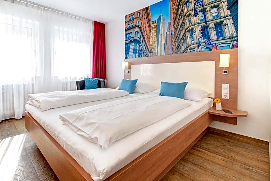 Hotel Ambassador