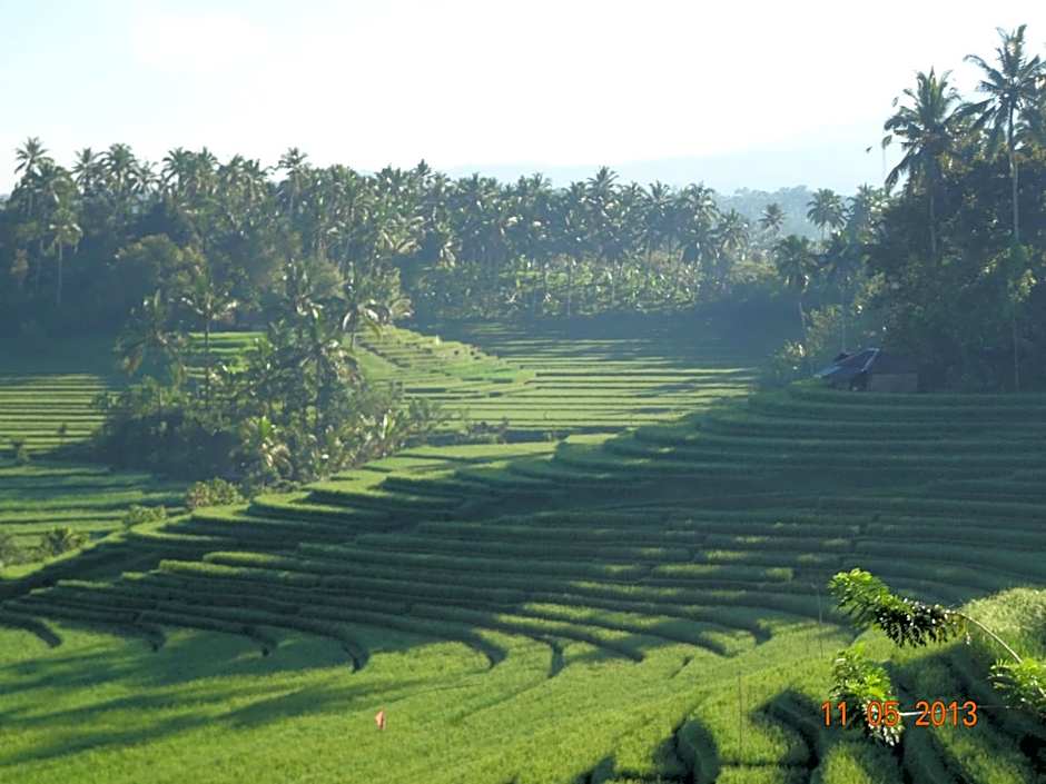 Cempaka Belimbing Villa
