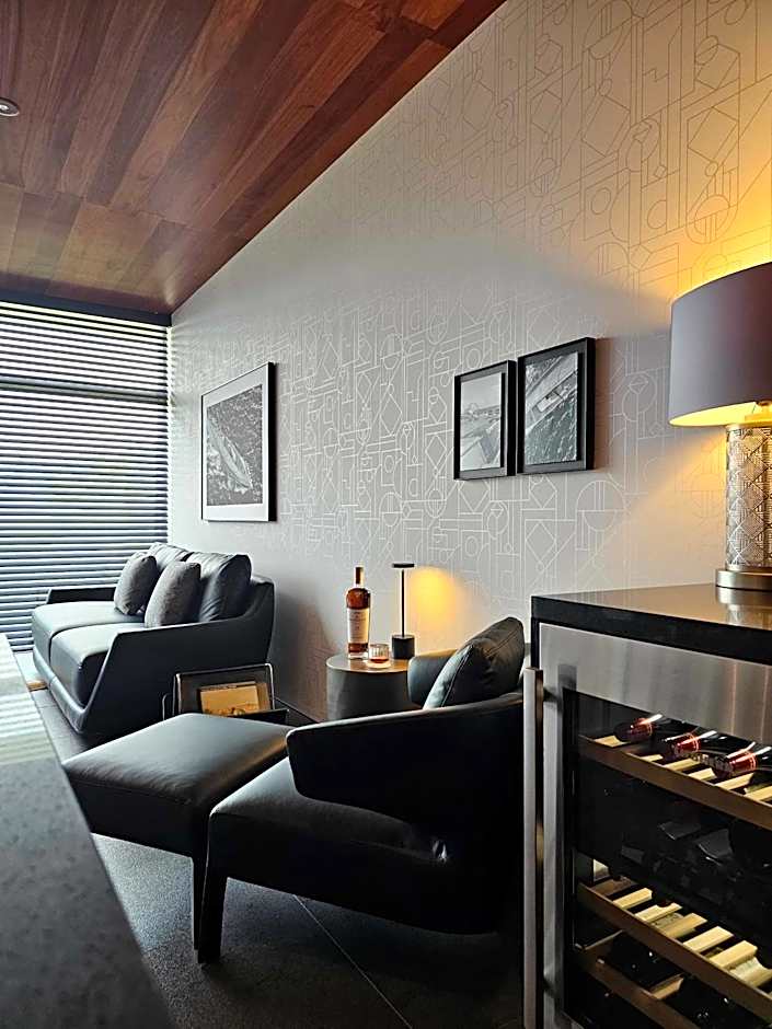 Kamo Residences by Reflections