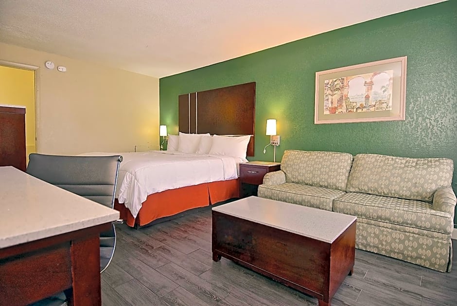 SureStay Hotel by Best Western Sarasota Lido Beach