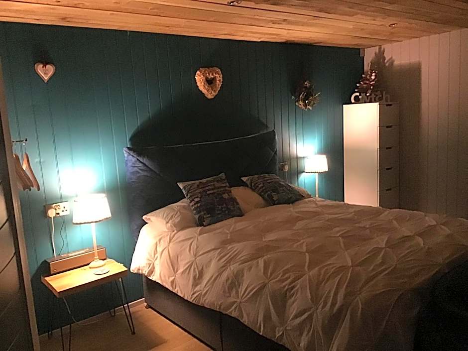 The Pod & Cwtch luxury accommodation