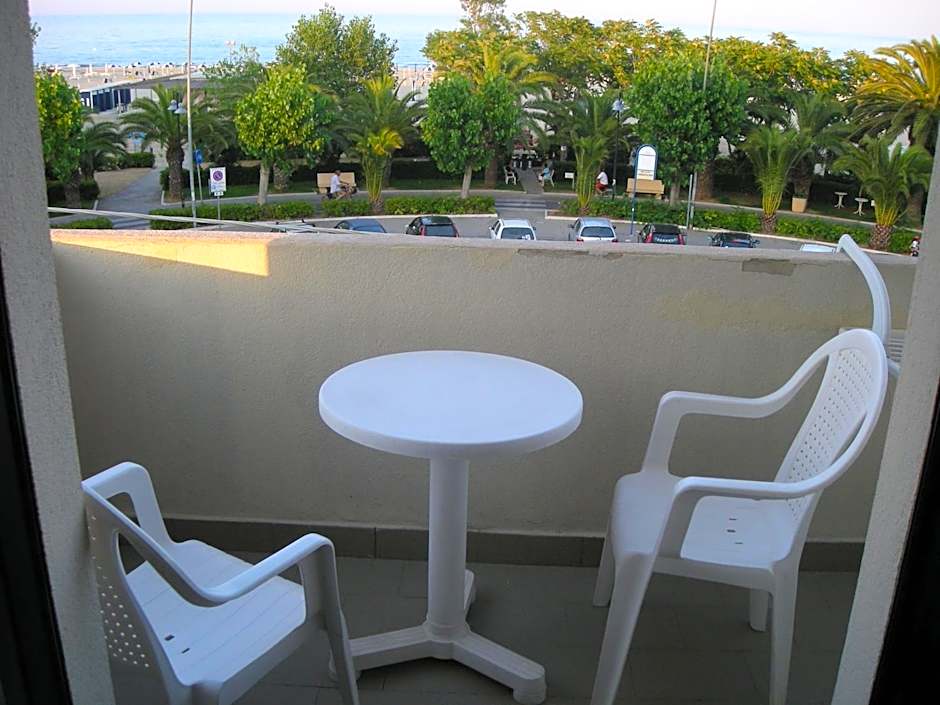 Hotel Alb's