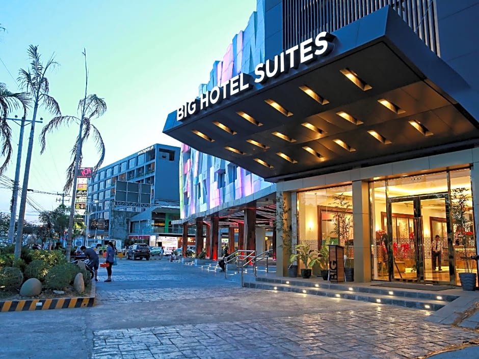 Big Hotel Suites