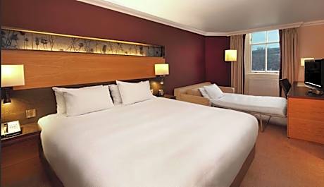 Family Double Room with Sofa Bed