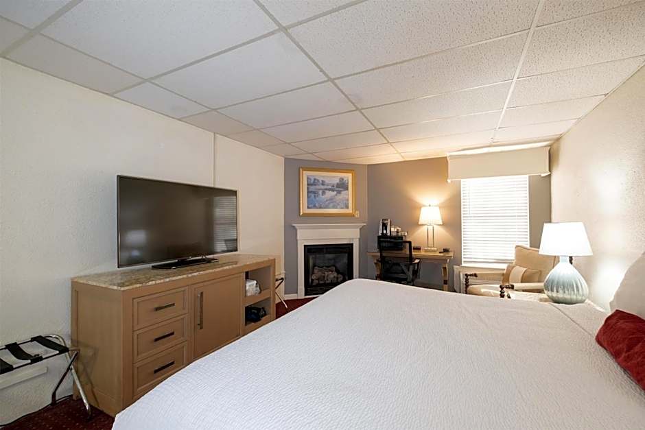 Fireside Inn and Suites Bangor