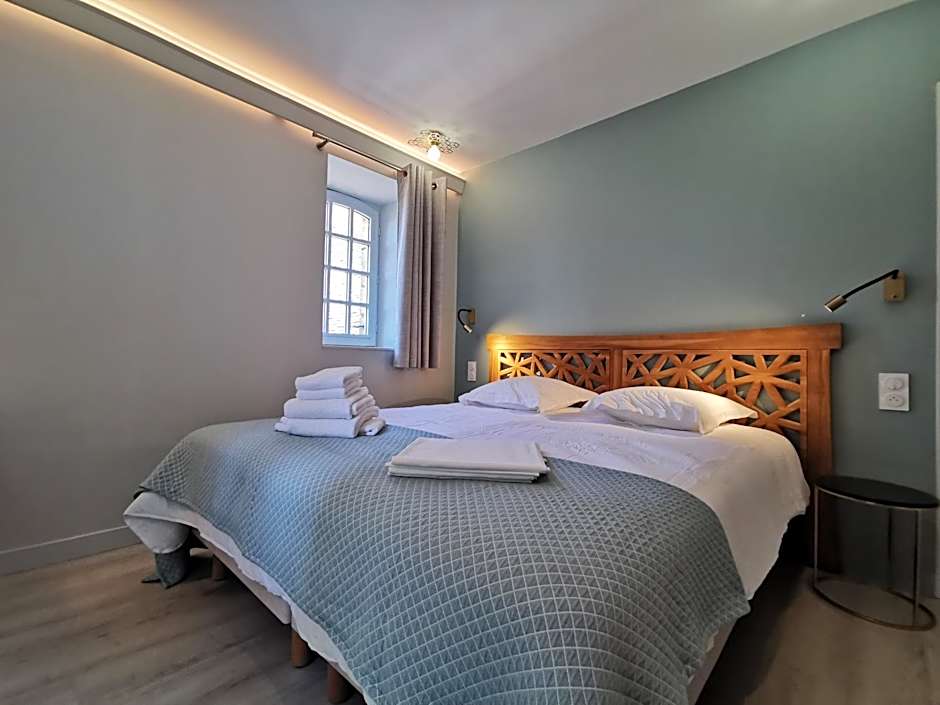 Domaine Jolidetour climatisé, piscine et tennis privés
