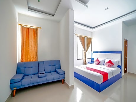 SUPER OYO 90457 Anara Residence & Guest House