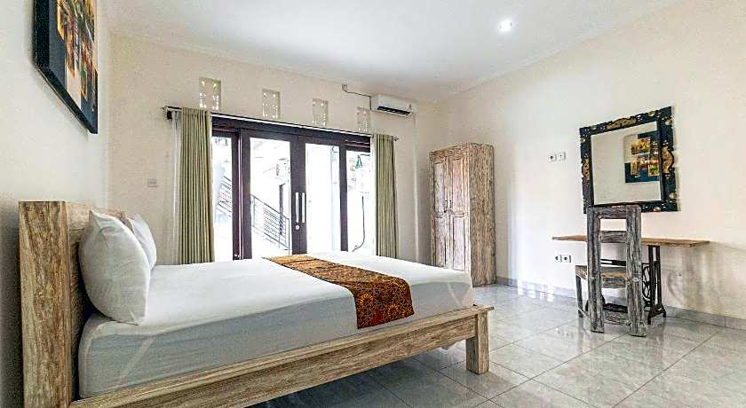 Azalea Homestay & Villa