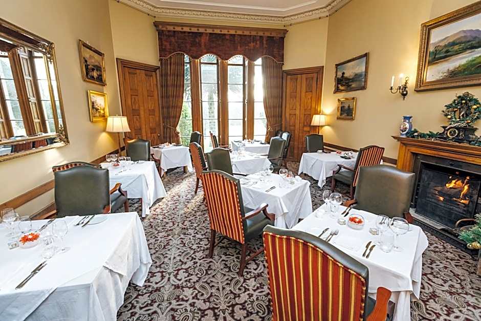 Macdonald Pittodrie House