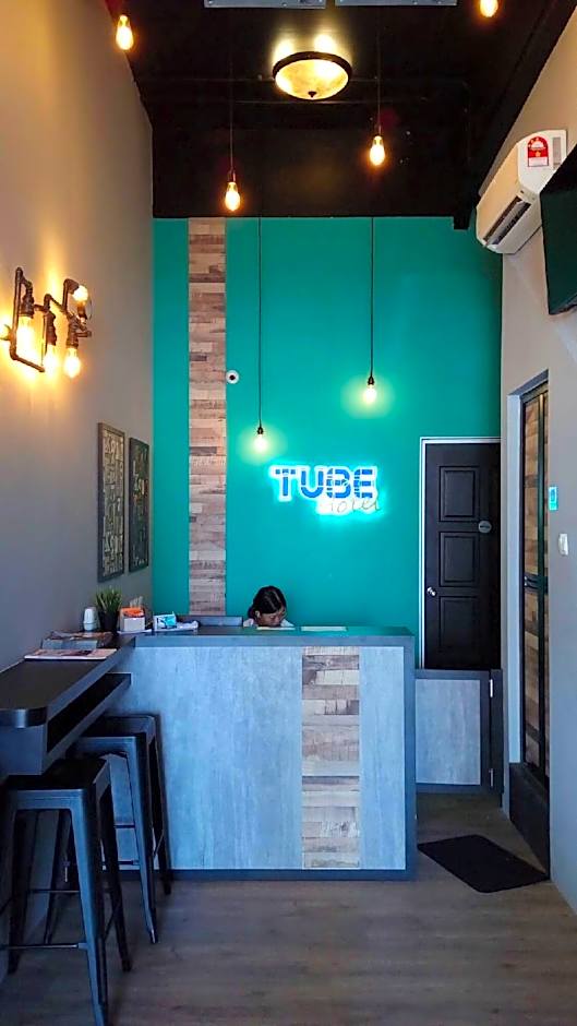 OYO 90899 Tube Hotel Melaka