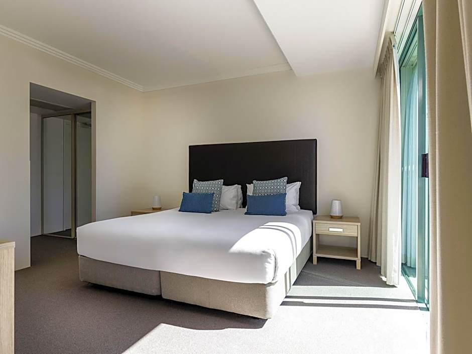 Mantra Crown Towers Surfers Paradise
