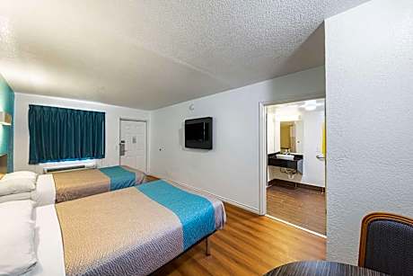 Quadruple Room - Smoking