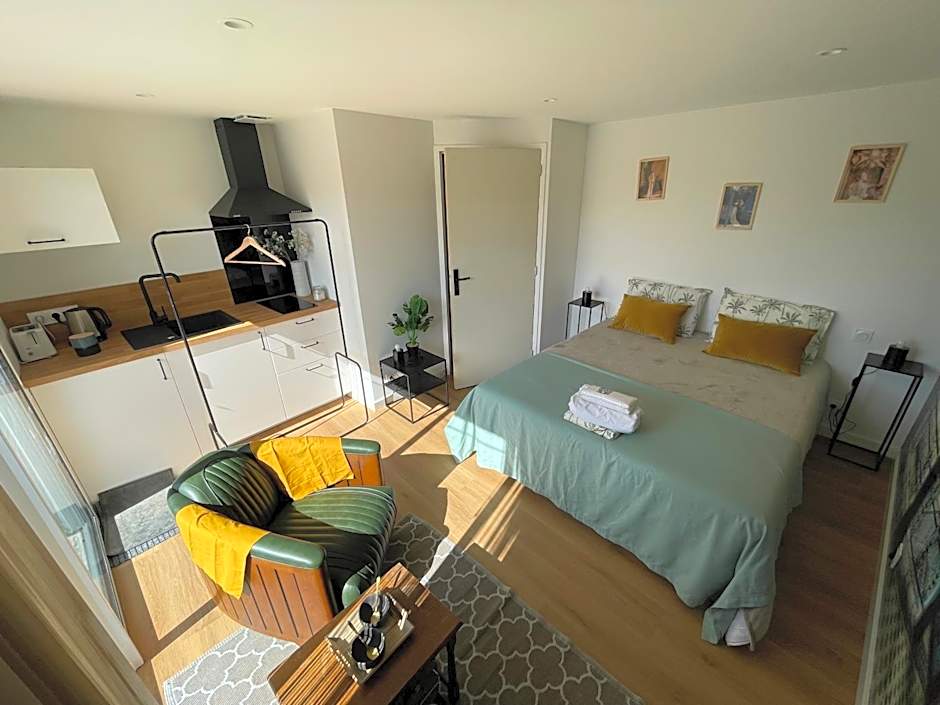 RELAI DU CHATEAU APPARTHOTEL