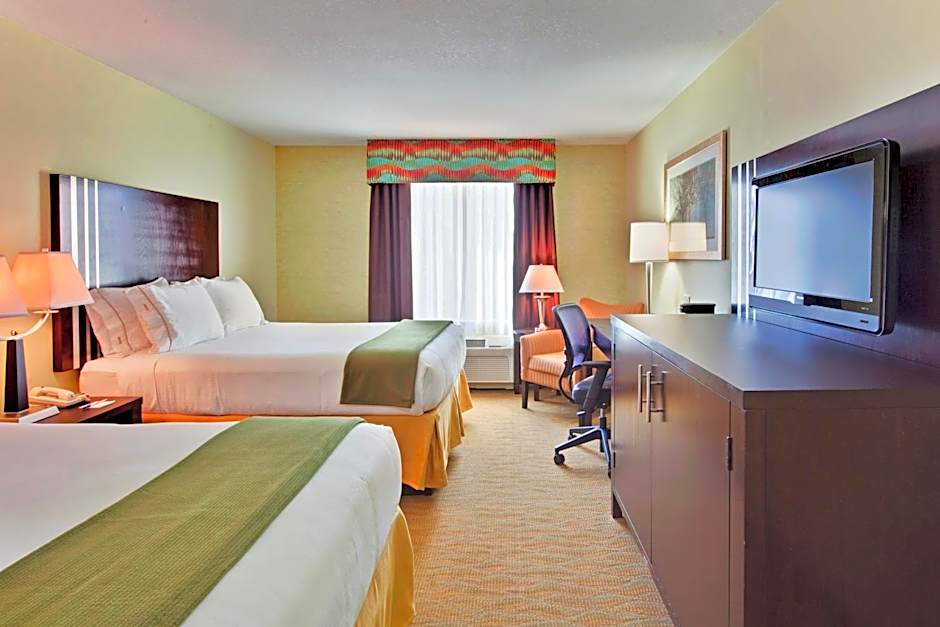 Holiday Inn Express Hotel & Suites Hamburg By IHG