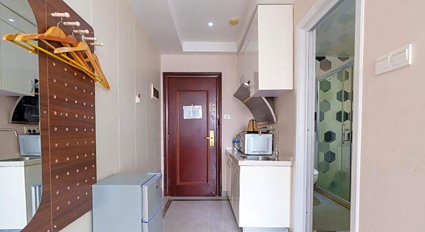 Sunny Apartment Of Grand Continental