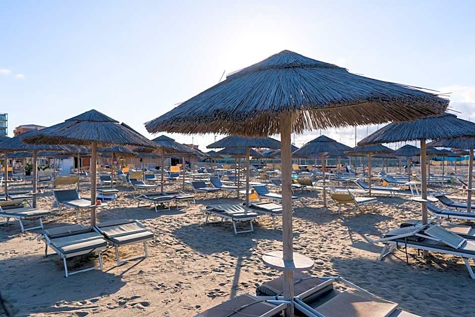 Lola Piccolo Hotel e Appartamenti