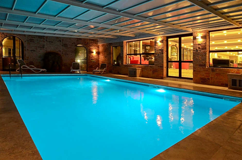 Photo 1 of 41 of Clos La Boëtie & Spa