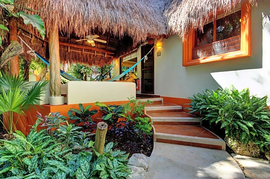 Riviera Maya Suites