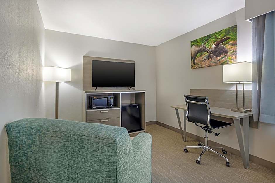 Best Western Plus Pioneer Park Inn