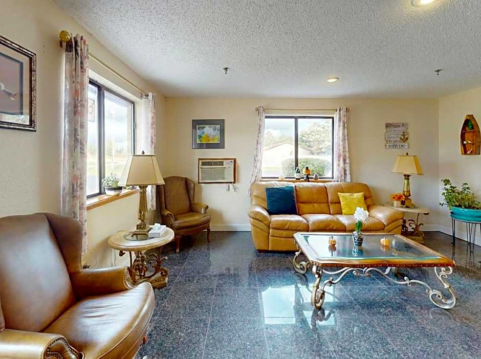 Oscoda Lakeside Hotel
