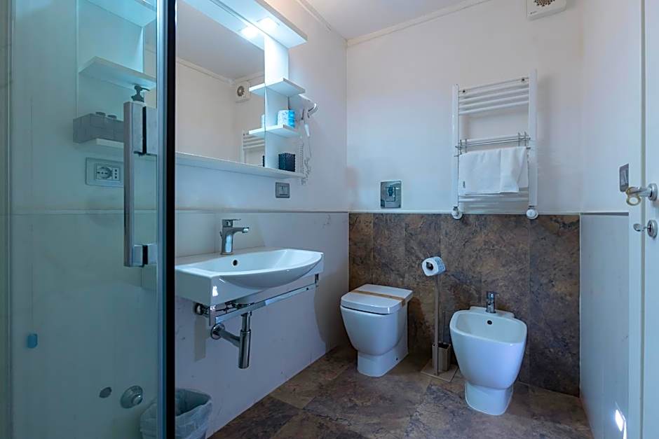 Il Tesoro Smart Suite & SPA