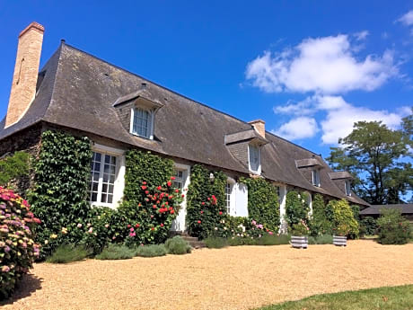 La Moulinière, jolie longère du XVIIè 25, chemin de la Source