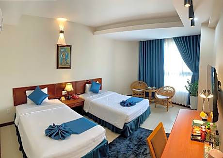 Superior Double or Twin Room with Sea View