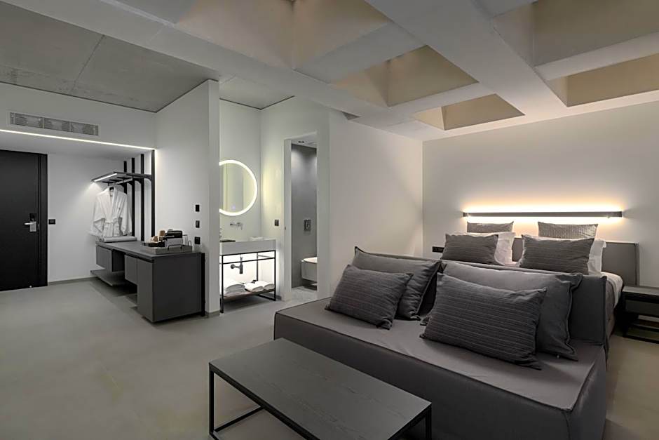 Essence Suites Downtown Suites - Adults Only