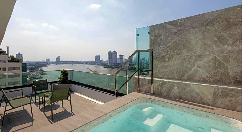 Ramada Plaza by Wyndham Bangkok Menam Riverside