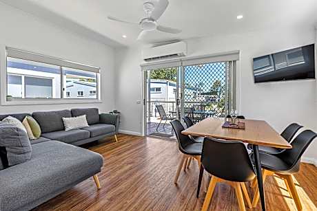 Superior Cabin (2BR)