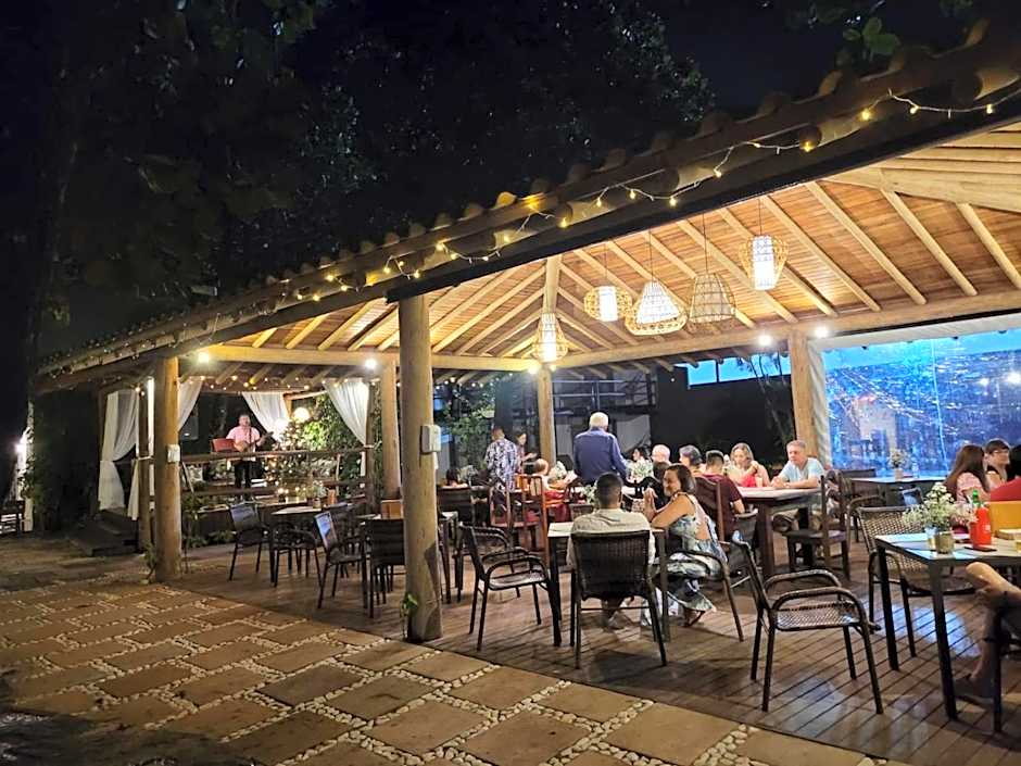 Aquarela Praia Hotel