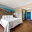 Red Roof PLUS & Suites Virginia Beach - Seaside