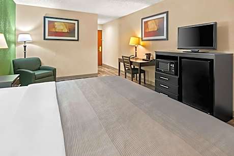 Quality Inn & Suites Granbury