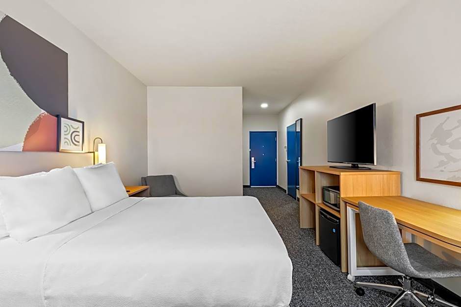 Spark by Hilton Wilkes Barre